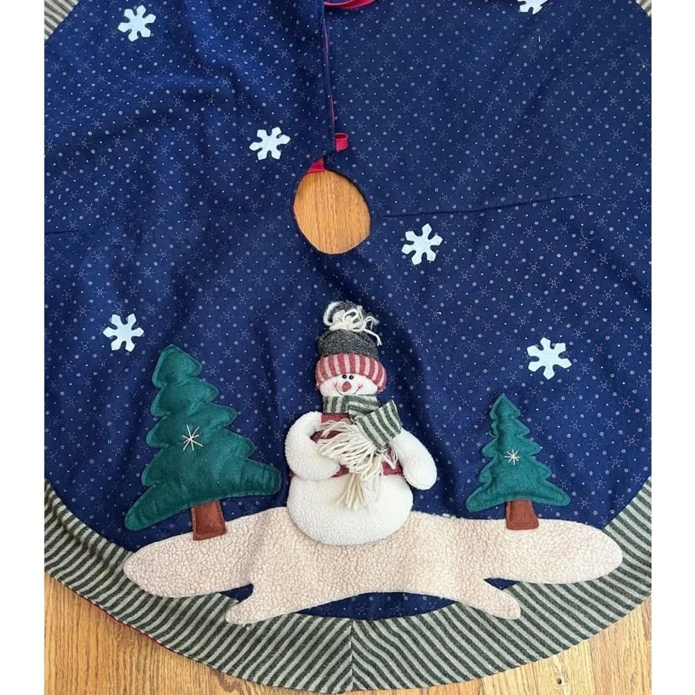 Rustic Snowman Navy Blue Snowflakes Green Stripes Christmas Holiday Tree‎ Skirt